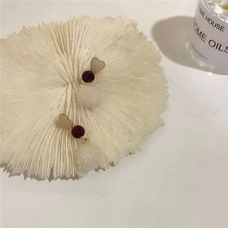 S925 Silver Needle Autumn and Winter Gentle Japan and South Korea pink love plush pendant earrings Simple sweet simple hairball studs 981 Application Scenario
